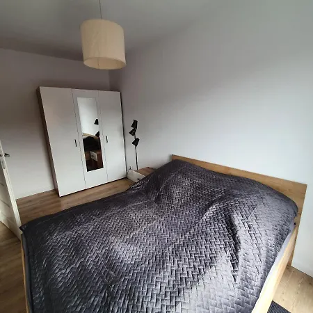Apartament Skarbowa & Parking Leszno  Exterior foto