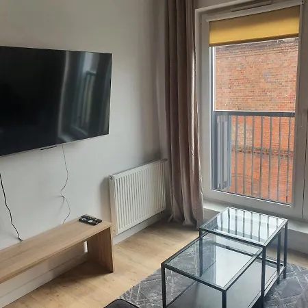 Apartament Skarbowa & Parking Leszno  Exterior foto